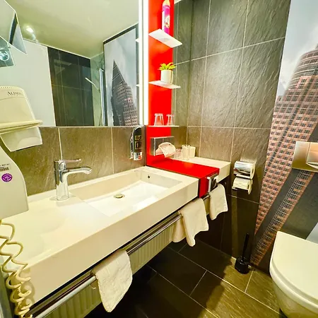 Apart Otel Mit Einer Kitchenette - Naehe Frankfurt-messe - Fair