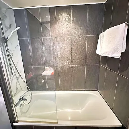 Mit Einer Kitchenette - Naehe Frankfurt-messe - Fair 4* Frankfurt am Main
