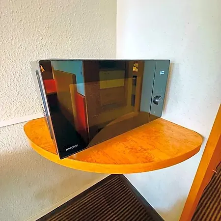Apartmanhotel Mit Einer Kitchenette - Naehe Frankfurt-messe - Fair 4*